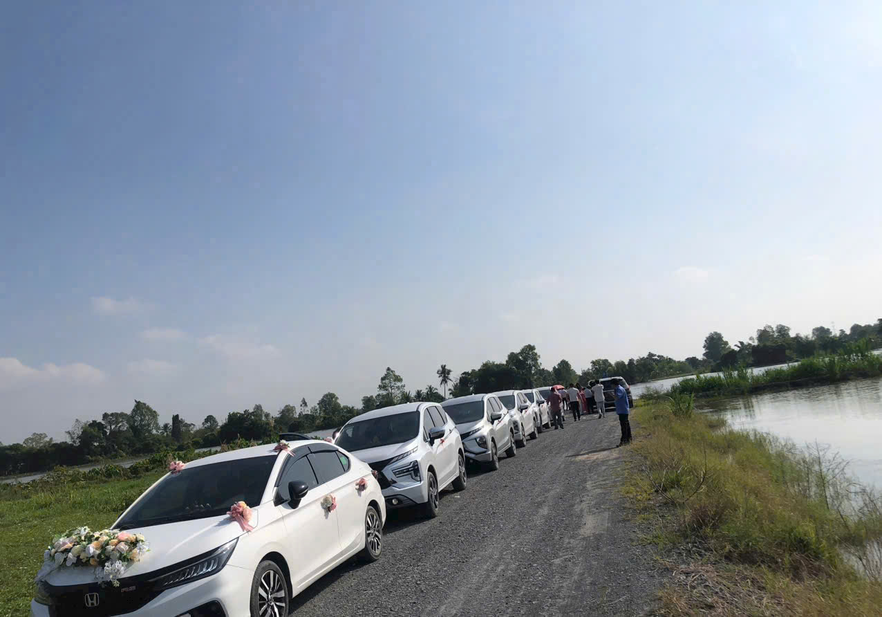 TỔNG ĐÀI TAXI ĐỨC HUỆ GIÁ RẺ